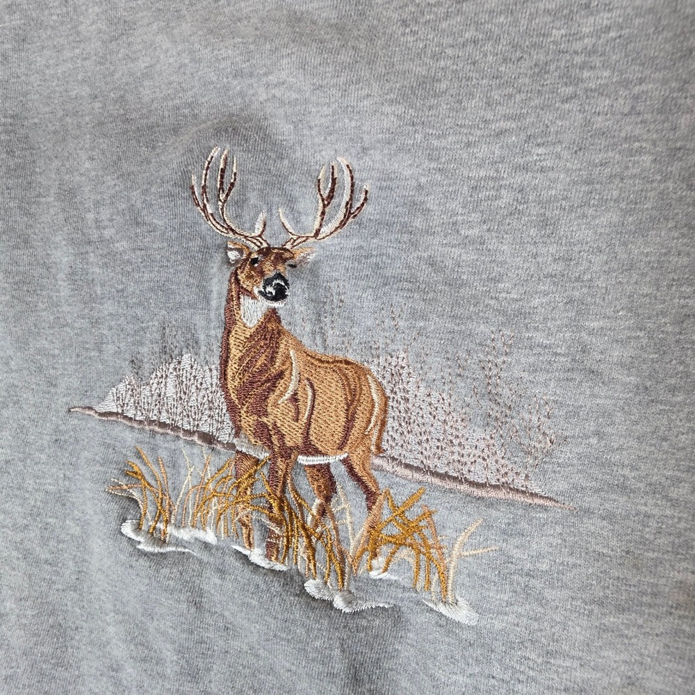 Vintage MC Sport Gray Embroidered Deer Buck Sweatshirt Mens Large Pullover - Picture 2 of 8